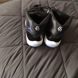 Space jams 11s